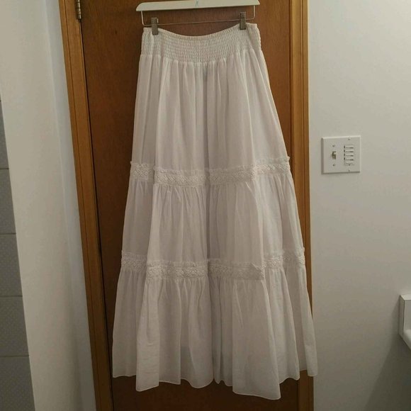 Guess by Marciano Romantic White Maxi Skirt, M - Picture 4 of 7